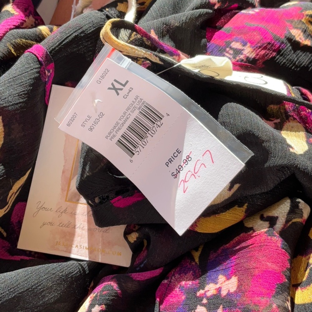 Jessica Simpson Maternity XL black floral sheer overlay - Picture 10 of 11